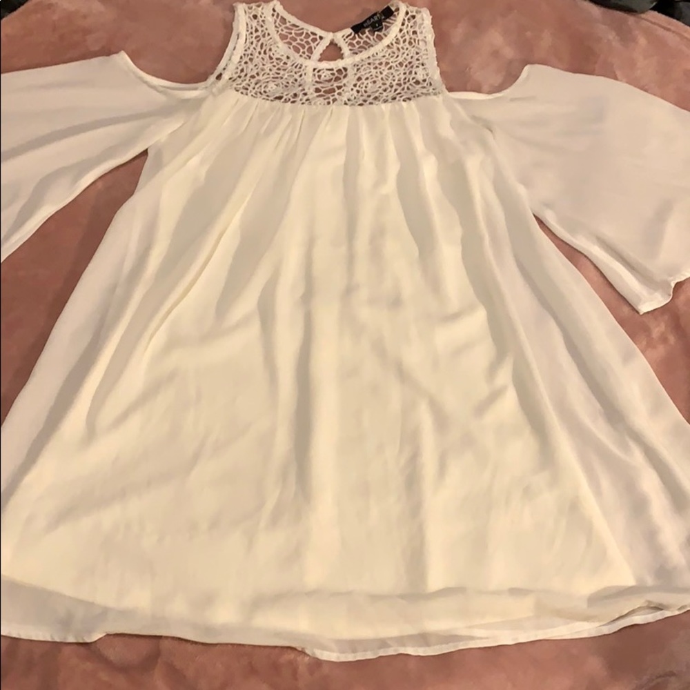 Casual white dress